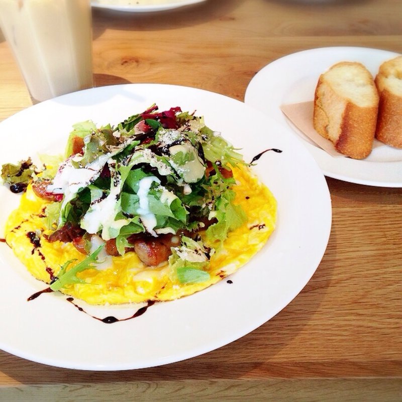 キッシュプレート(RH Cafe 二子玉川店 （アールエイチカフェ）)