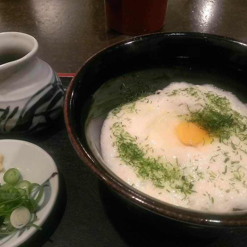 やまかけうどん(麺坊万作 ノバティながの店)