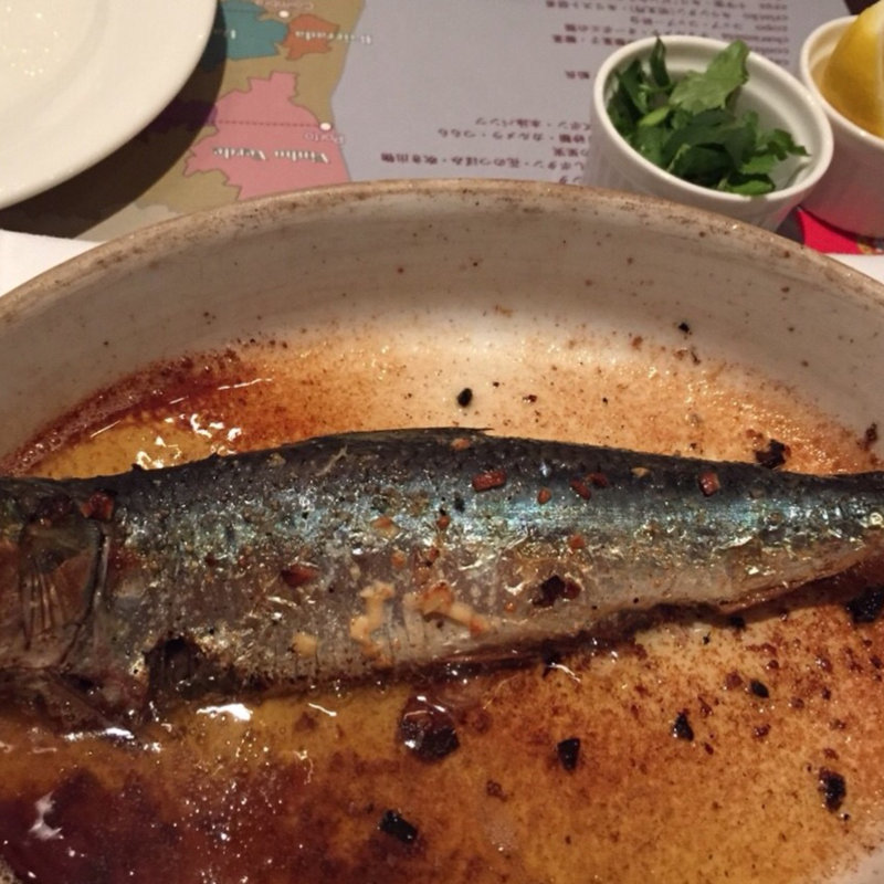 イワシのオーブン焼き(ヴィラモウラ 赤坂サカス店)