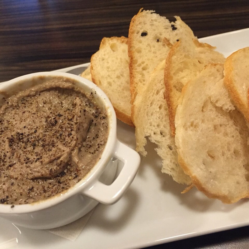 鶏レバーのクリスティー二(オステリア クアントバスタ)