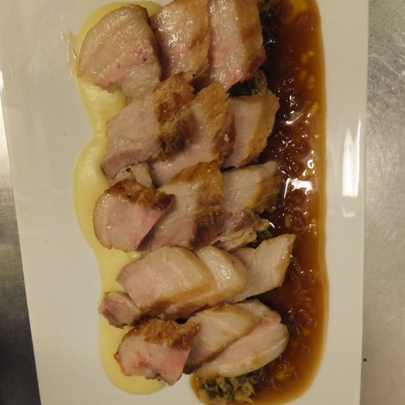 シェリーで長時間煮込んだ豚バラ肉(バル　デ　オジャリア 恵比寿店 （Bar de Ollaria）)