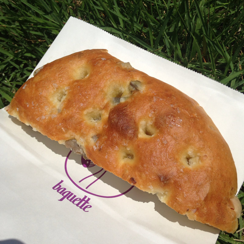 根菜フォカッチャ(目黒川ロータス)