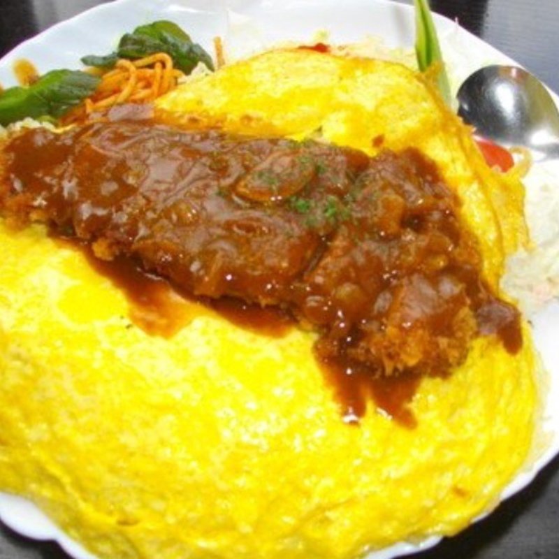 パイ風オムライス(カフェ ド ムッシュ 姫路店)