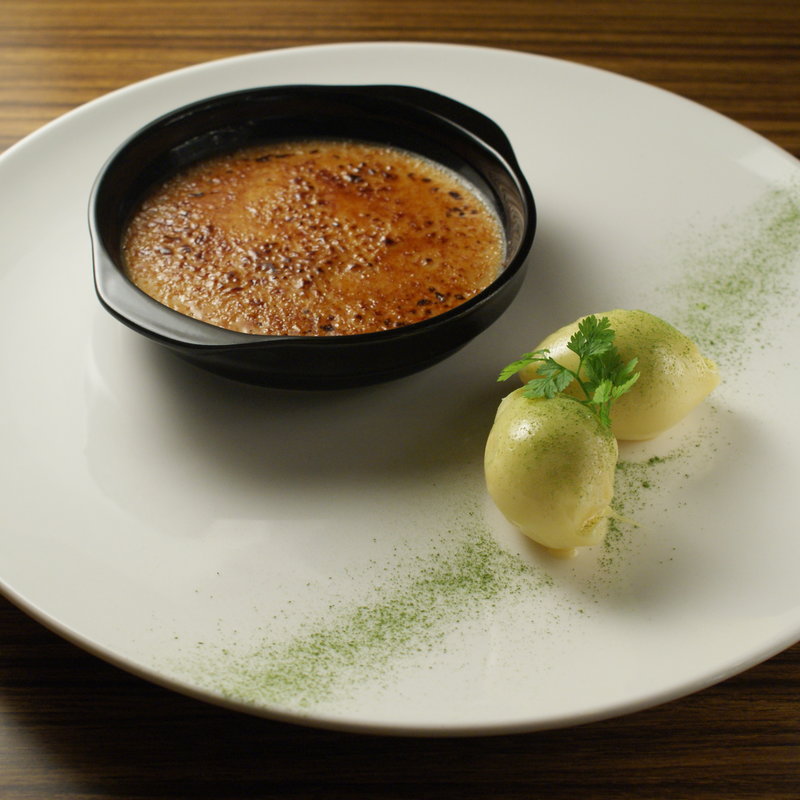 アールグレイのクリームブリュレ(四ツ谷バーリンク)