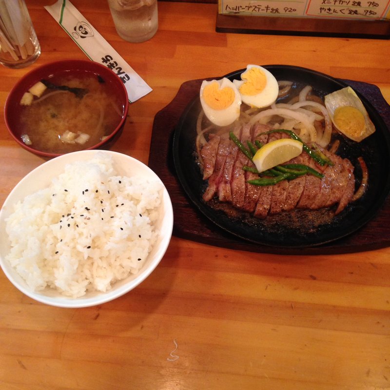 ラムステーキ定食(さんきち)