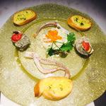 鮮魚とアボカドのタルタル ガーリックパン添え(hasegawa （ハセガワ）)