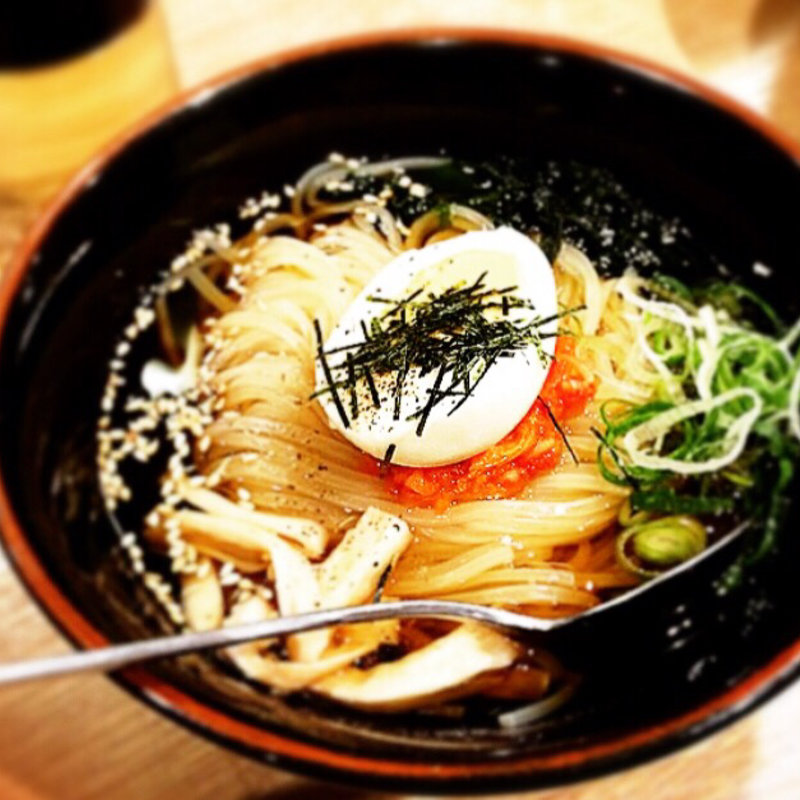 冷麺(神泉ホルモン 三百屋)