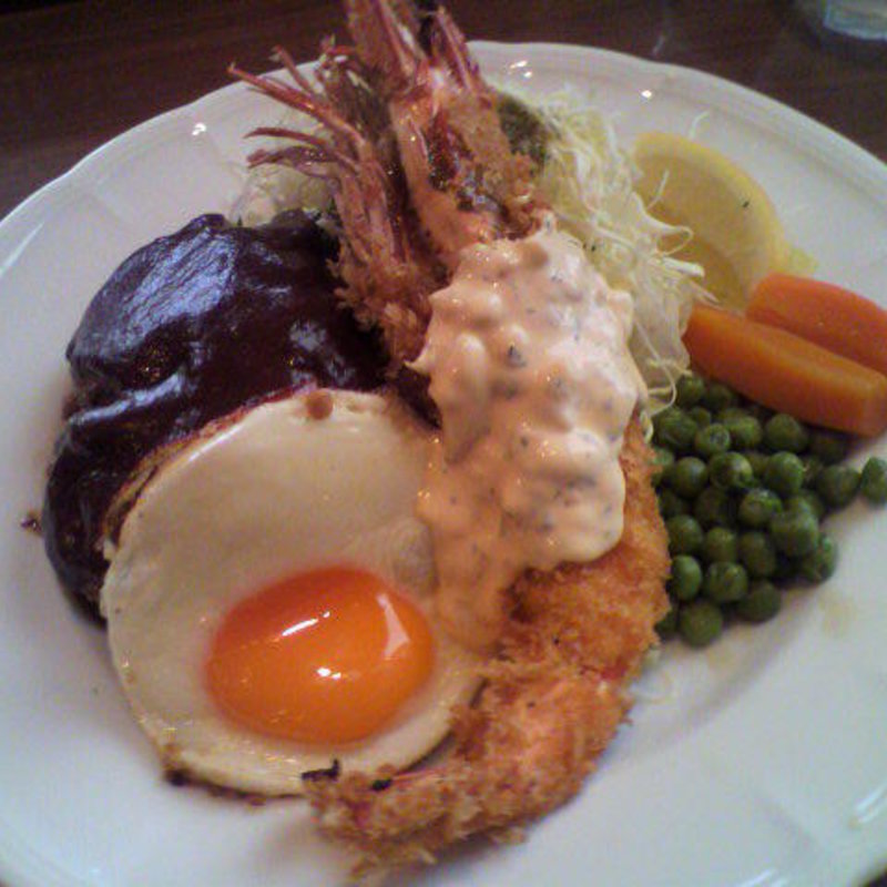 ハンバーグステーキ　有頭エビフライ(キッチン ミスターとフライパン)