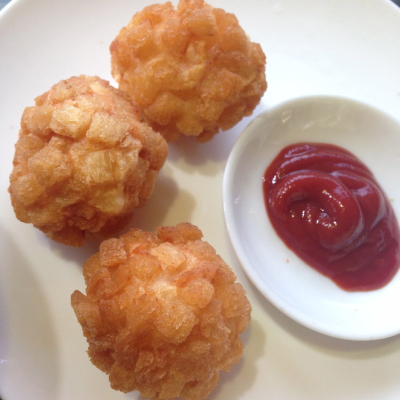 エビ団子(餃子屋 満園 三宮店（2号店）)