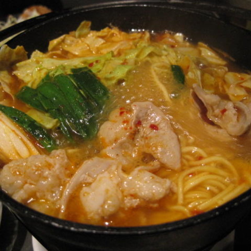 赤もつ鍋定食(八茶 海浜幕張店 （やちゃ　かいひんまくはりてん）)