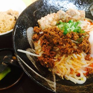 坦々麺うどん(澤乃井 )