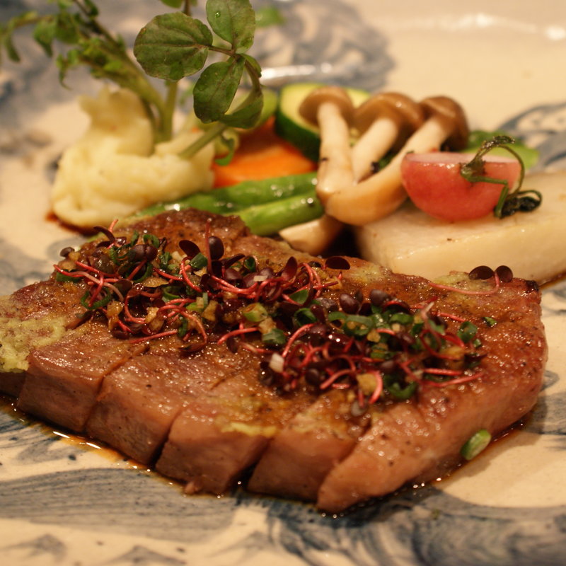 青森倉石牛サーロインステーキ(白樺)