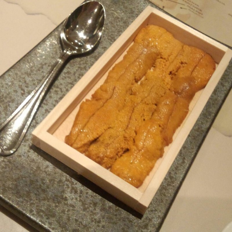 本格板ウニ(うに屋のあまごころ)