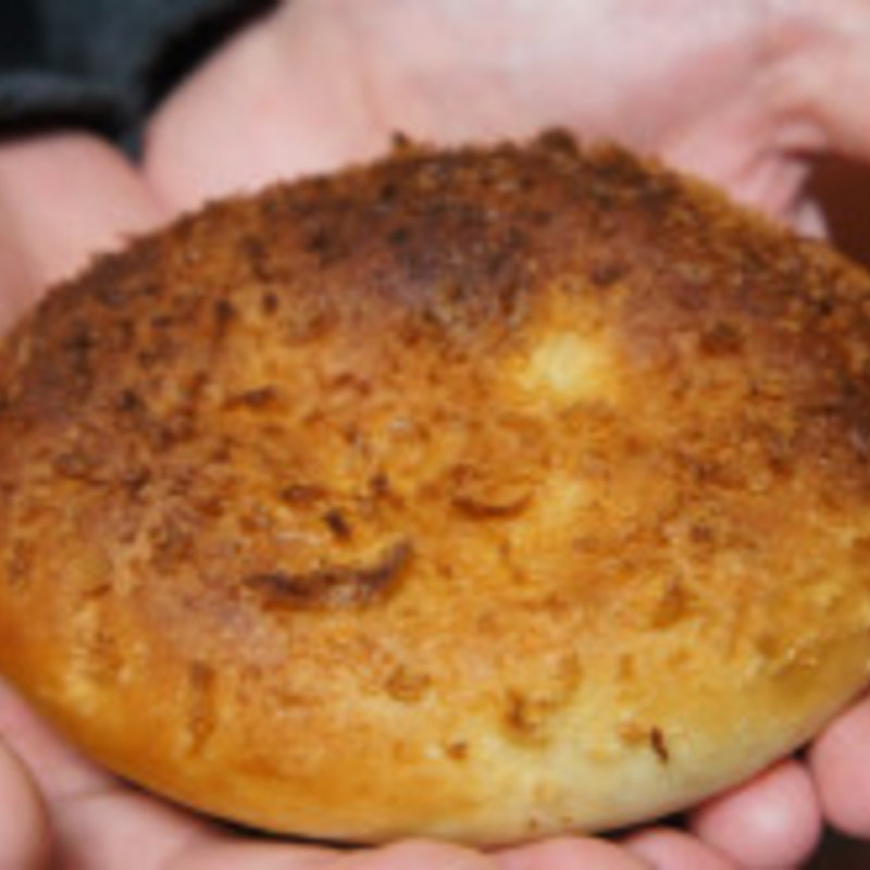 カレーパン(いごっそう)