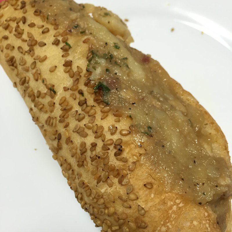 ジャーマニッシュポテト(幸せの100円パン職人 桂千代原口店 )