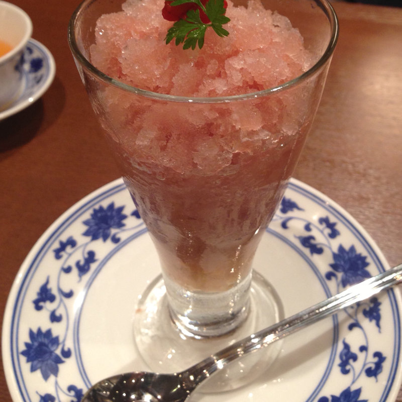 桂花陳酒の白キクラゲのコンポートといちぢくのグラニテ。(中国菜飄香 麻布十番本店)