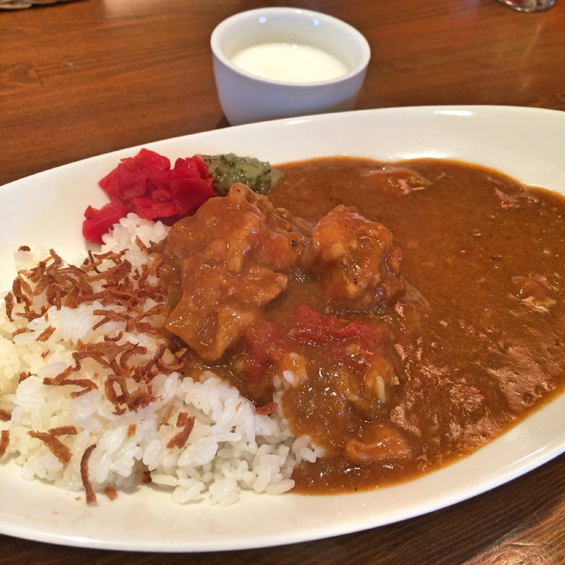 チキンとトマトのカレーライス 並(パルフェ 本店 )