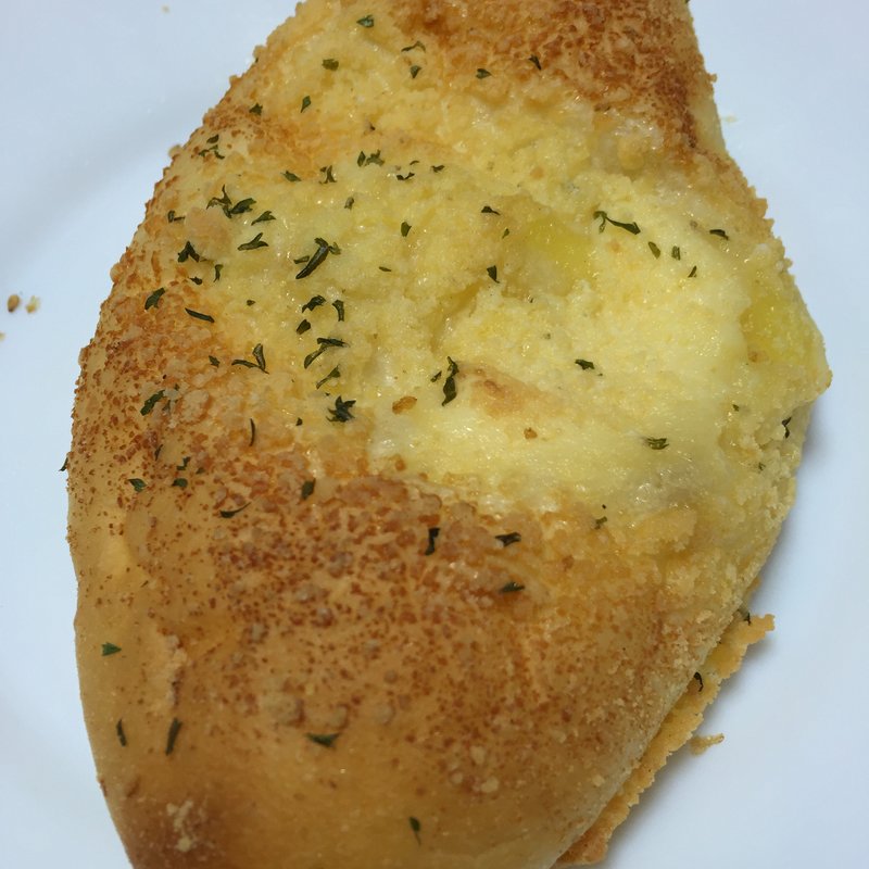 チーズ・チーズ(幸せの100円パン職人 桂千代原口店 )