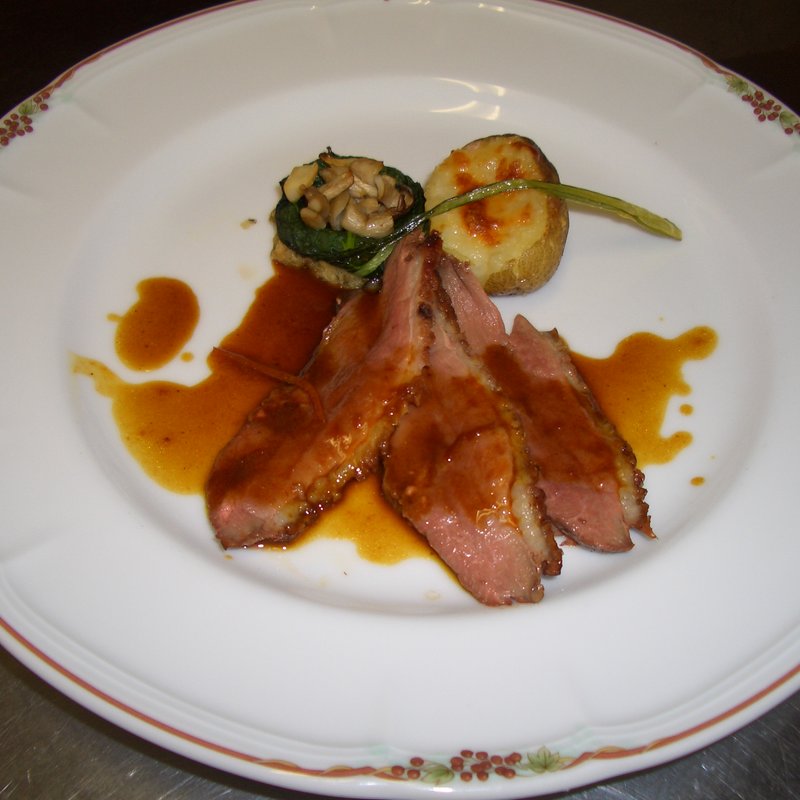 鴨ロースのソテーオレンジソース(ブラッセリー トモ （Brasserie Tomo）)