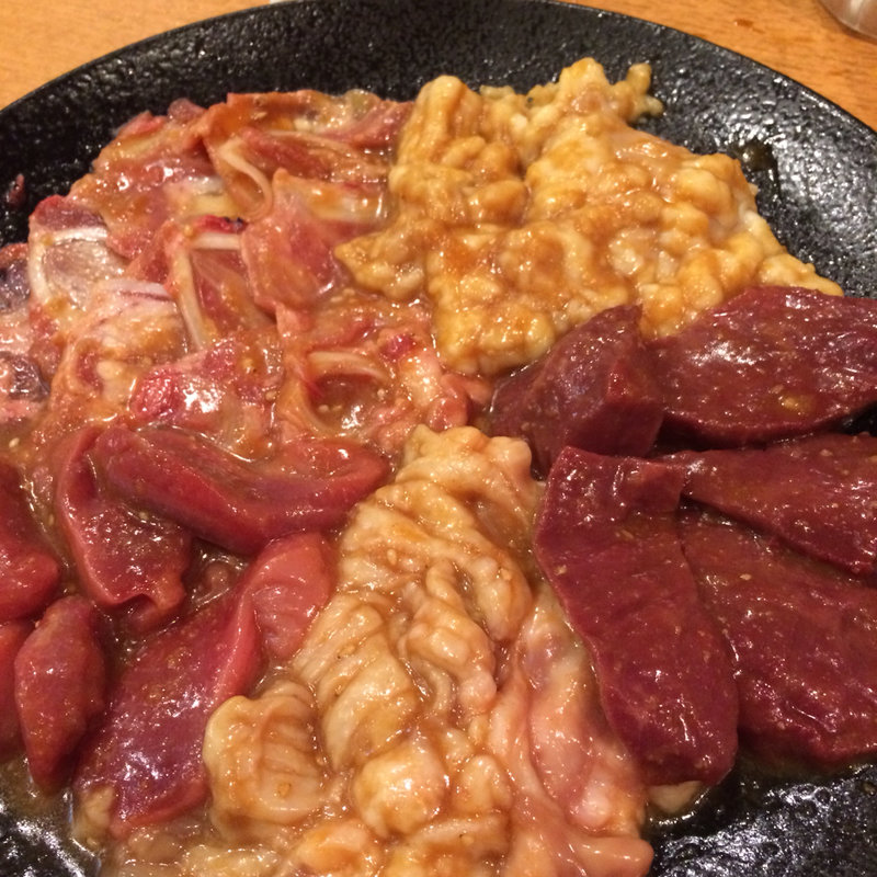 ホルモン5種盛り合わせ(焼肉問屋牛蔵)