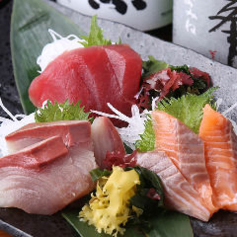 鮮魚盛り合わせ(ふとっぱらや 手羽蔵)