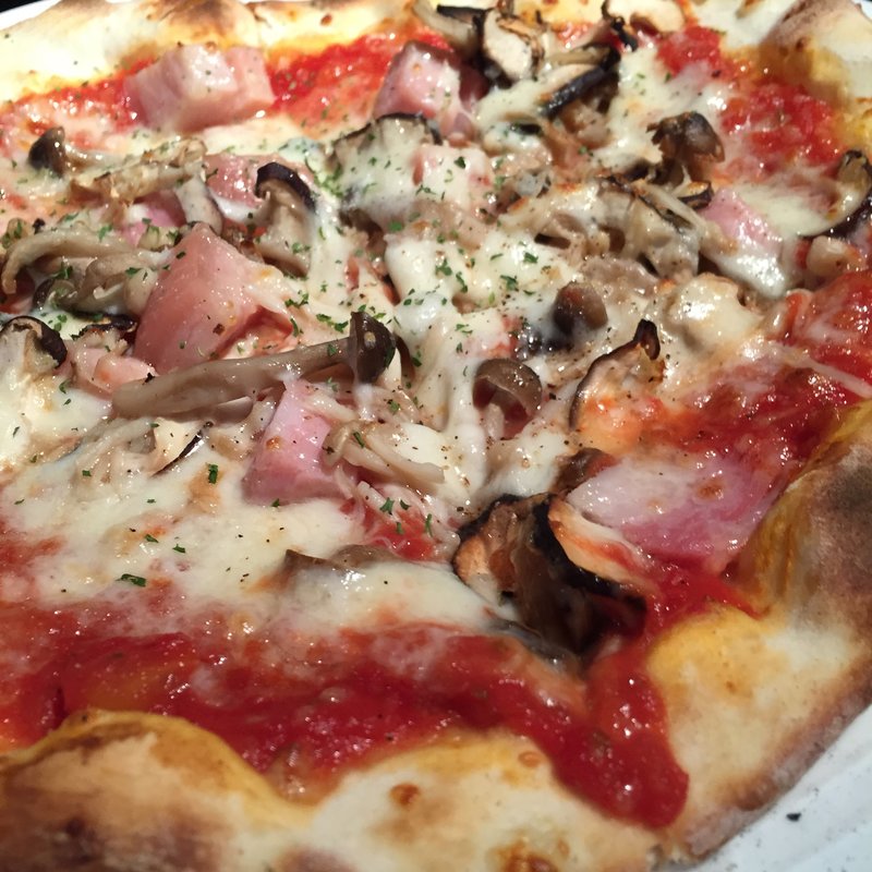 厚切りベーコンときのこのPizza(アオゾラオソラ 錦小路 （AozoraOsora 錦小路 ）)