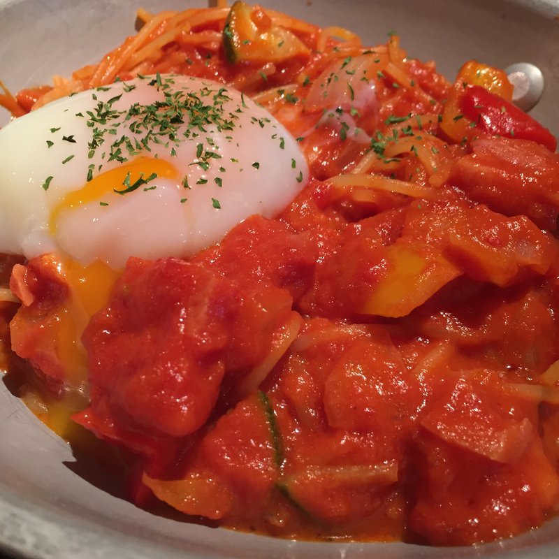 半熟卵のせナポリタン(アオゾラオソラ 錦小路 （AozoraOsora 錦小路 ）)