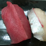 上マグロ(魚庭の立ち寿司)
