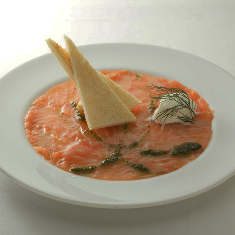 タスマニア産サーモンのマリネ(ル・カフェ・ベルトレ （Le cafe BERTHOLLET）)