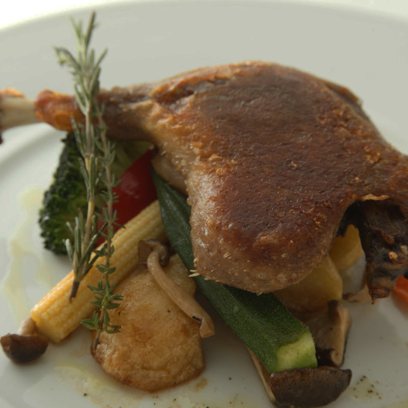 ひな鶏のロースト　タイム、ローズマリー風味(ル・カフェ・ベルトレ （Le cafe BERTHOLLET）)