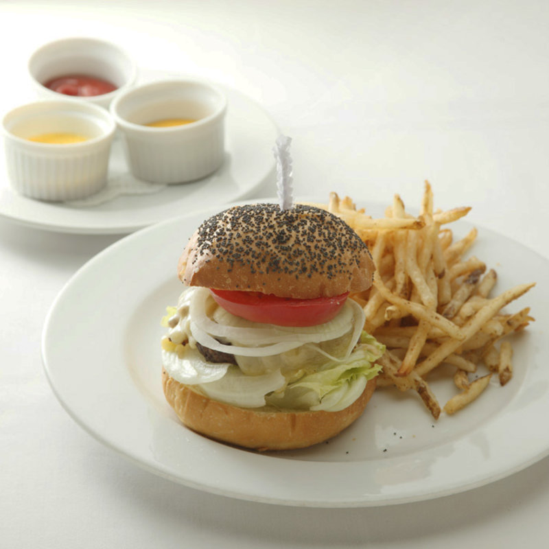 チーズバーガー“スペシャル”(ル・カフェ・ベルトレ （Le cafe BERTHOLLET）)