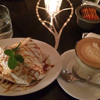 エンゼルフードケーキ(ガーブ ドレッシング （GARB DRESSING）)