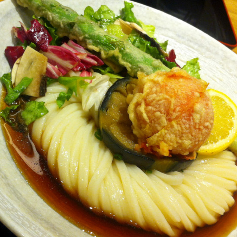 釜たけ流サラダぶっかけ(釜たけうどん （かまたけうどん）)