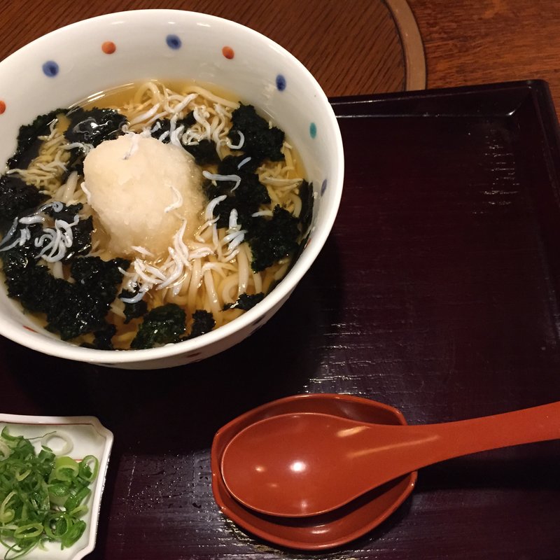 冷やししらすうどん(にし家 )