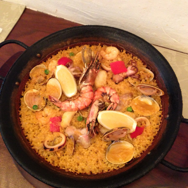 魚貝のパエリア(コスタ・デル・ソル （Costa del Sol）)