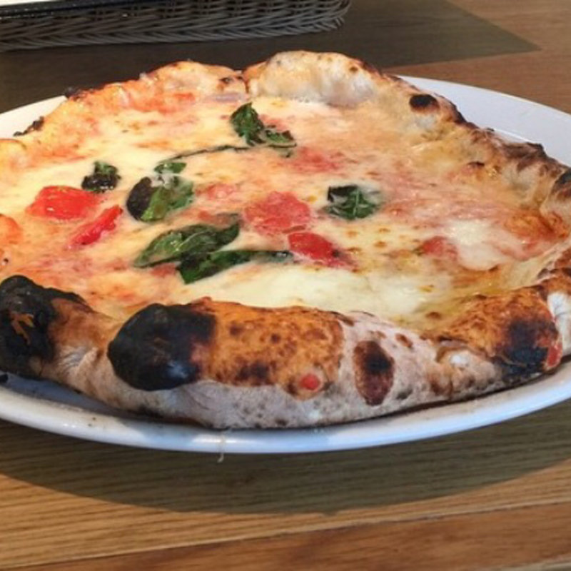 ピッツァ マルゲリータ(Kevelos)