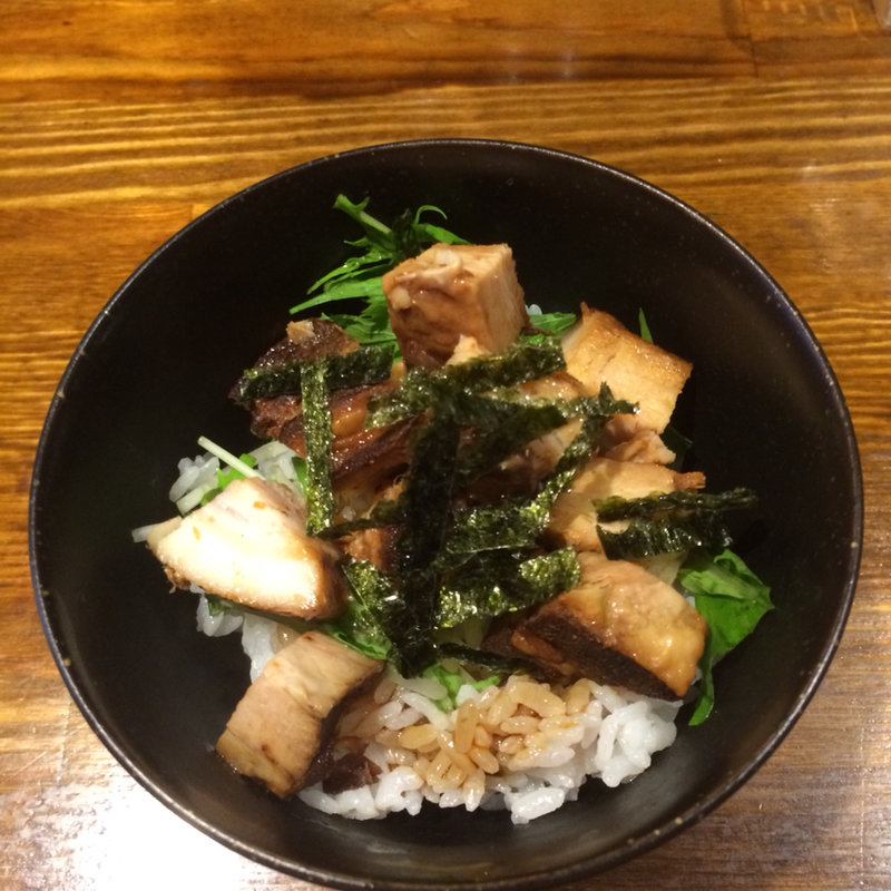 チャーシュー丼(麺屋ほぃ )