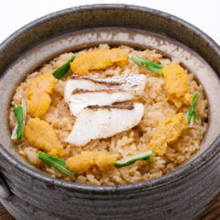 鯛とウニの土鍋ご飯(凛火 新宿店 )