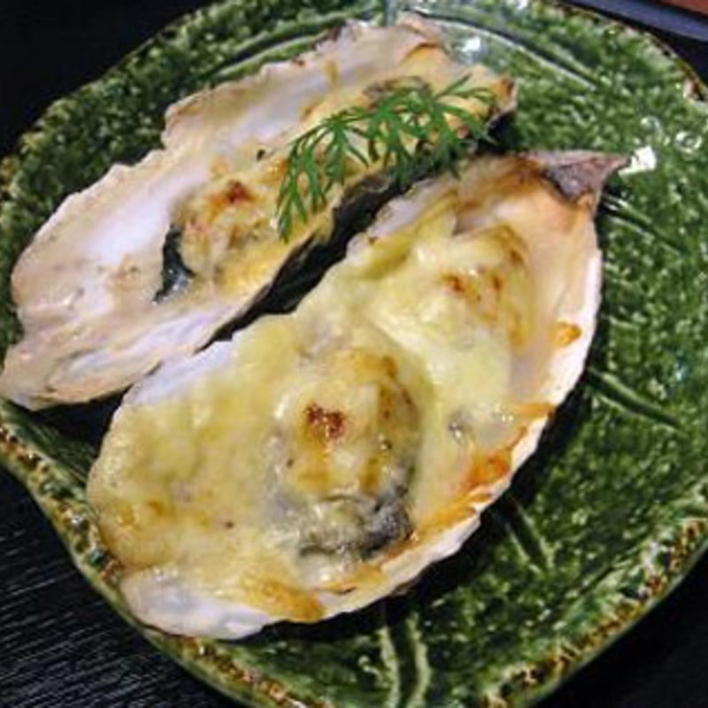 牡蠣のチーズ焼(くすくす 大船)