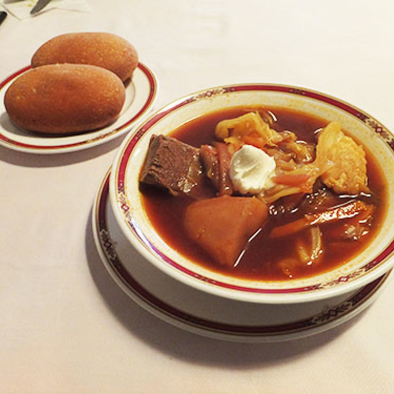 Aランチ(バラライカ （BARARAIKA　БАЛАЛАЙКА）)