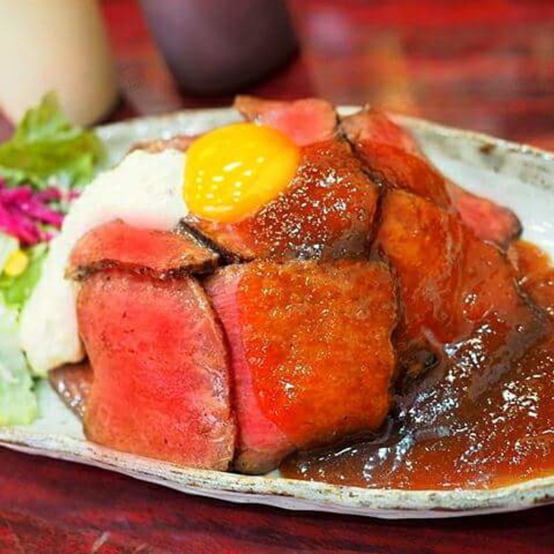 低温性ローストビーフ丼(どぎゃん)