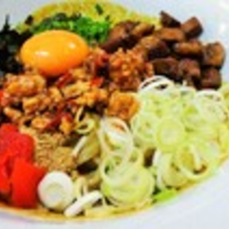 台湾カレーまぜそば(どぎゃん)