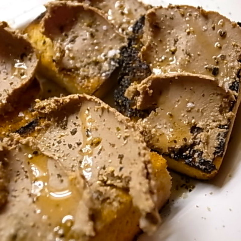 地鶏レバーパテのクロスティーニ(ラ ファーメ （La Fame）)