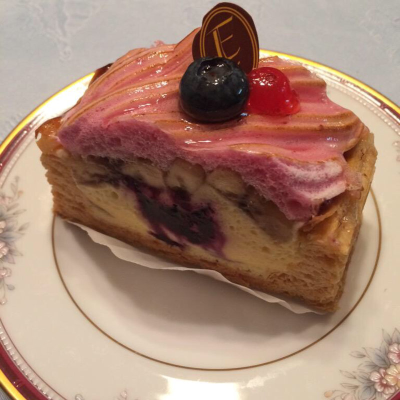 ミルティーユ(パティシエ エイジ ニッタ)