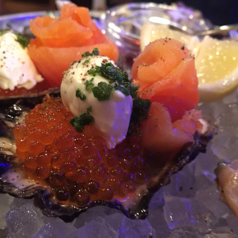 生牡蠣(Fish House Oyster Bar 恵比寿東口店)