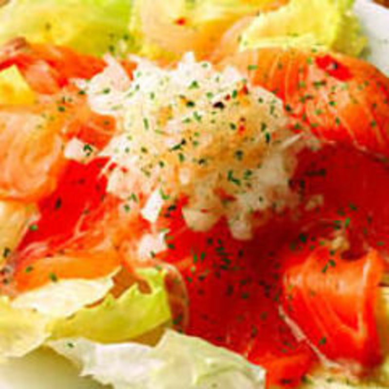 サーモンのサラダ(昭和酒場 黄金バット)