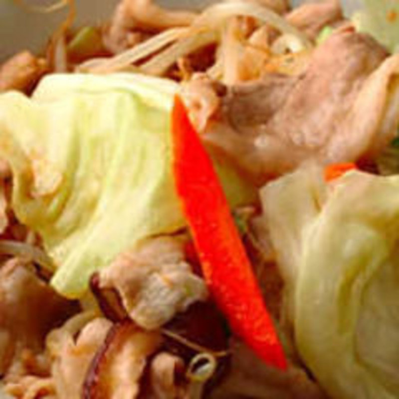 肉野菜炒め(昭和酒場 黄金バット)