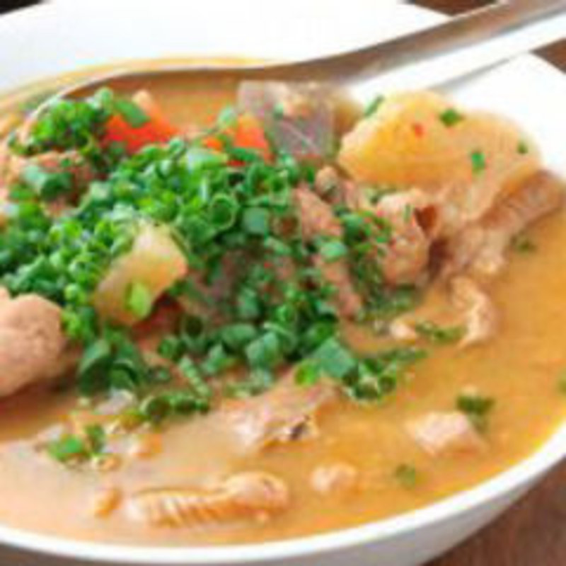 もつ煮込み(昭和酒場 黄金バット)