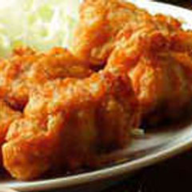 鶏のカラッと揚げ(昭和酒場 黄金バット)