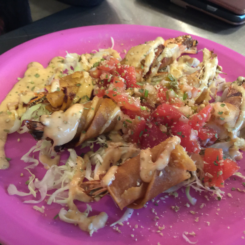 エビのメキシカン春巻き(墨国回転鶏料理 天満店)